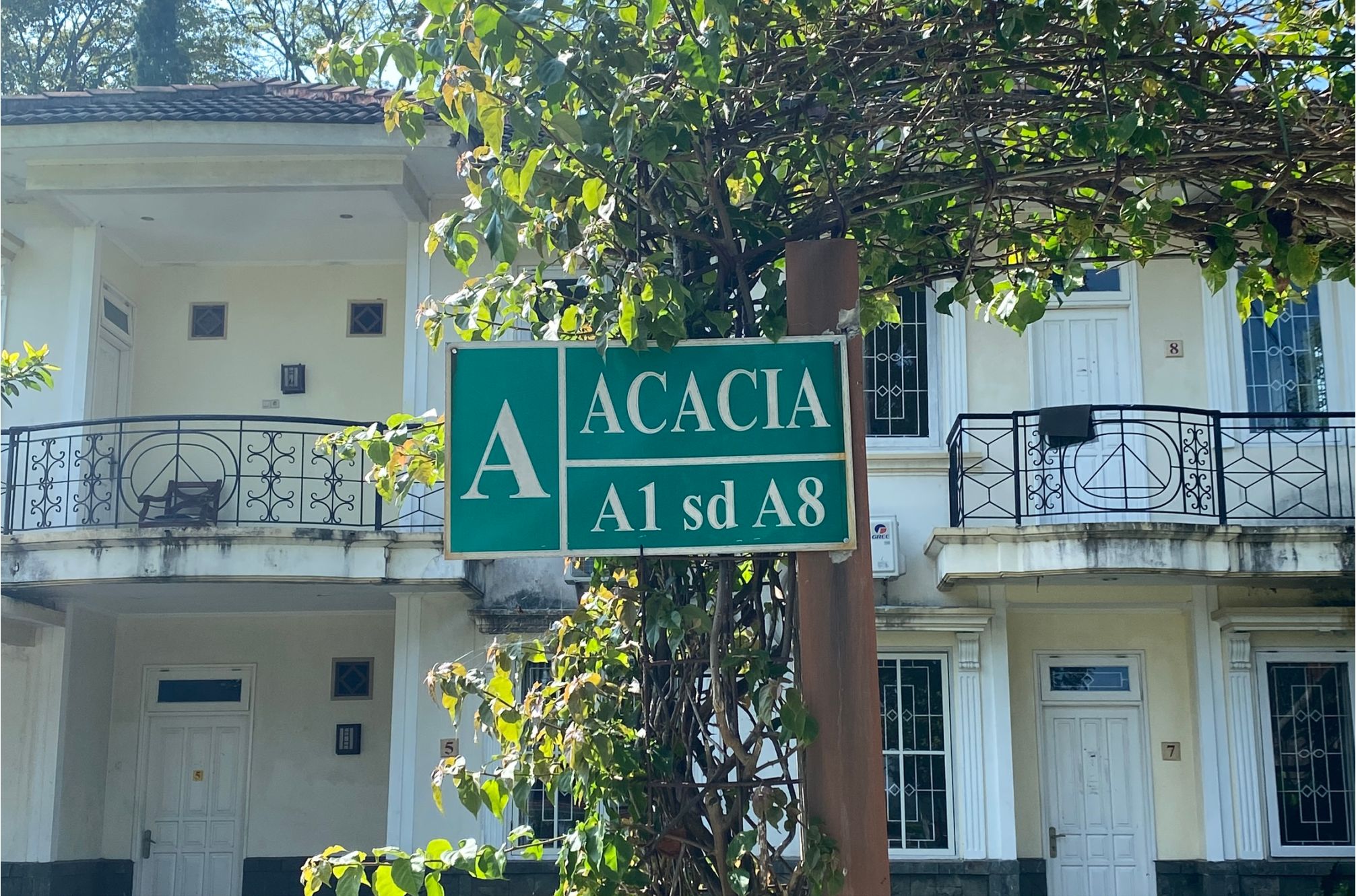 Acacia Cottage