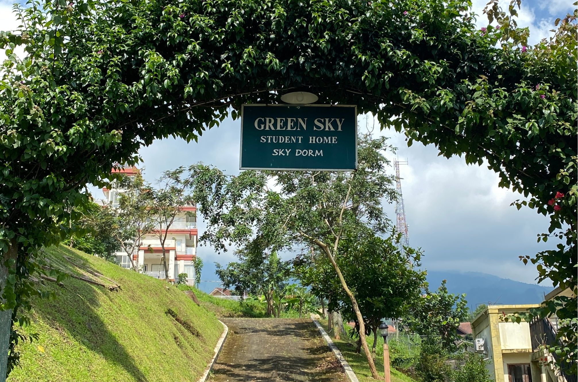 Kamar Barak Greensky